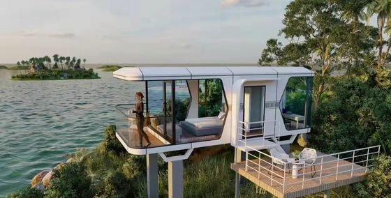 Casa Capsula Solar Espacial A mistura perfeita de luxo e natureza no piso de tabuleiro MGO