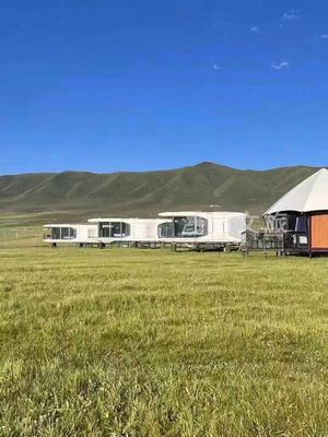 Balanço de estilo contemporâneo Conforto e funcionalidade Casas pré-fabricadas
