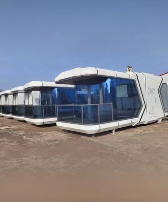 Balanço de estilo contemporâneo Conforto e funcionalidade Casas pré-fabricadas